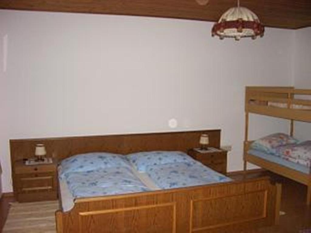 Apartamento Haus Osterrieder Sankt Michael im Lungau Habitación foto